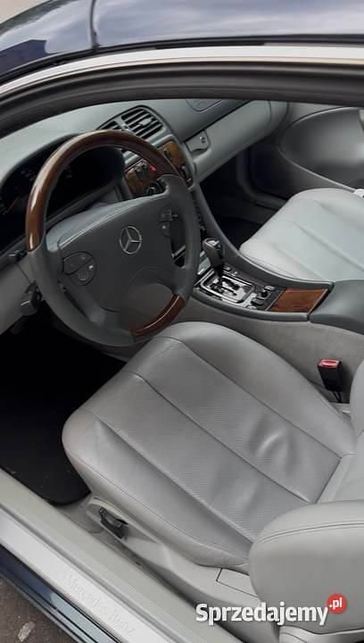 Używany Mercedes CLK320 2001
