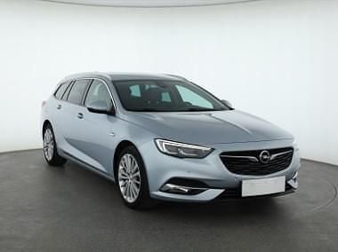 Srebrny Używany 2017 Opel Insignia Kombi | 44 999 zł (Uczciwa cena) - Obraz 1/4