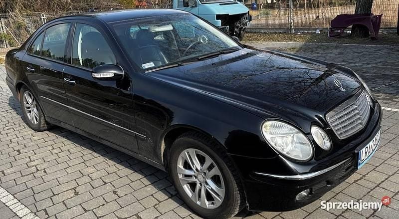 Czarny Używany 2005 Mercedes A220 Sedan/Limuzyna | 21 000 zł - Obraz 1/4