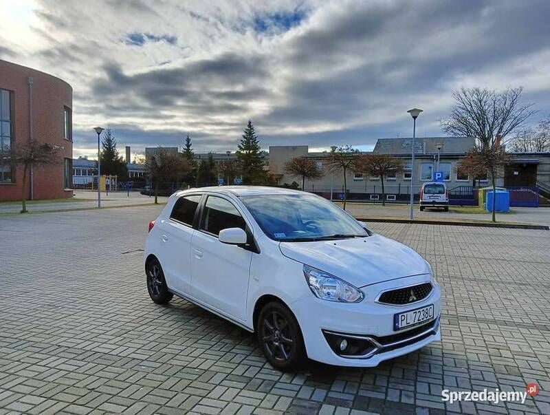 Używany Mitsubishi Space Star 2017 Hatchback