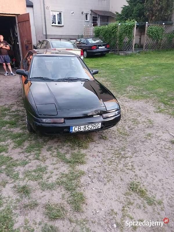 Używany Mazda 323F 1991