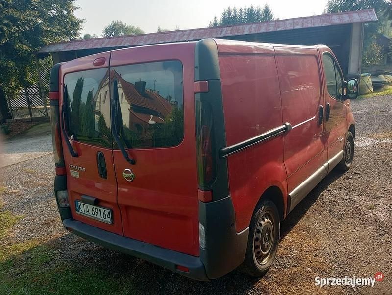 Czerwony Używany 2003 Renault Trafic Van | 13 500 zł (Dobra cena) - Obraz 1/4