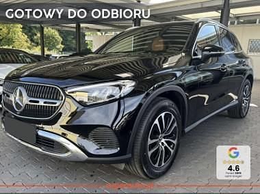 Czarny Nowe 2025 Mercedes GLC200 Advanced Plus SUV | 246 300 zł (Uczciwa cena) - Obraz 1/3