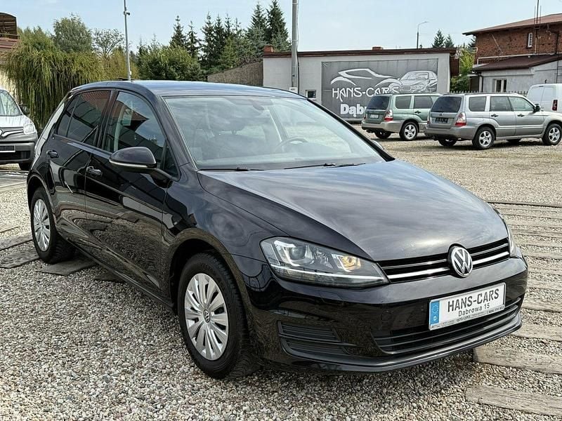 Używany VW Golf VII 86 KM (63 kW) 2015 Czarny (metalik) Hatchback