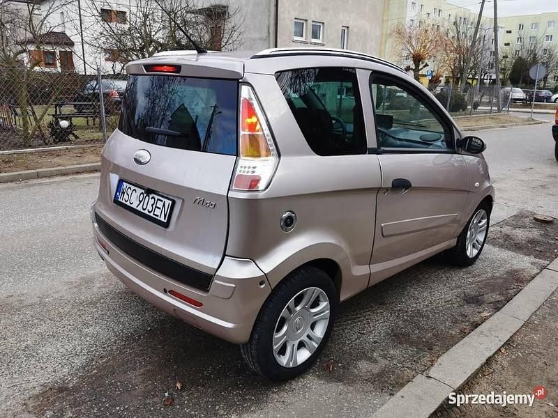 Używany Microcar M.Go 20 KM (14 kW) 2010 Beżowy Hatchback
