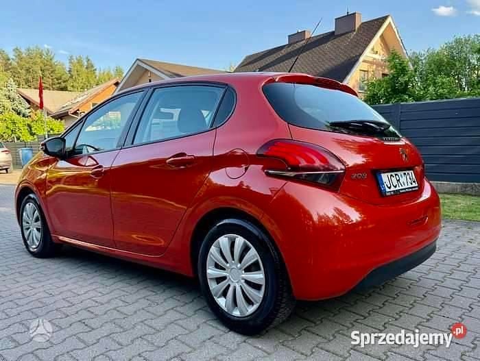 Używany Peugeot 208 2016 Pomarańczowy Hatchback