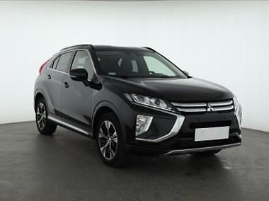 Czarny Używany 2017 Mitsubishi Eclipse Cross SUV | 75 999 zł (Uczciwa cena) - Obraz 1/4