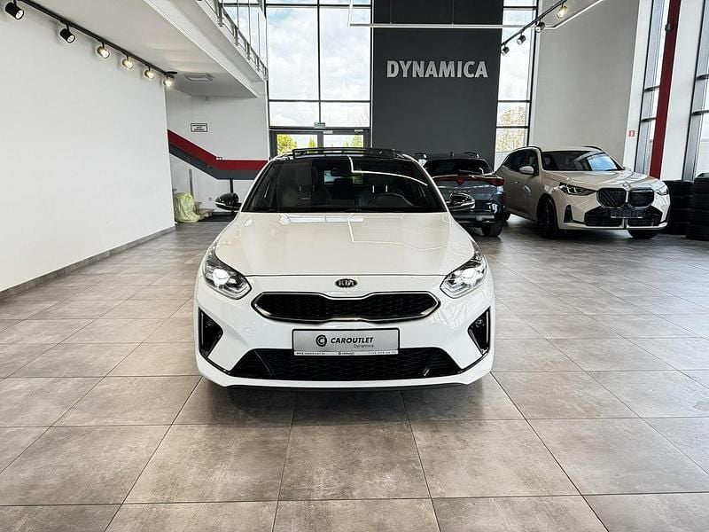 Biały Używany 2019 Kia ProCeed GT-Line Hatchback | 78 900 zł (Dobra cena) - Obraz 1/2