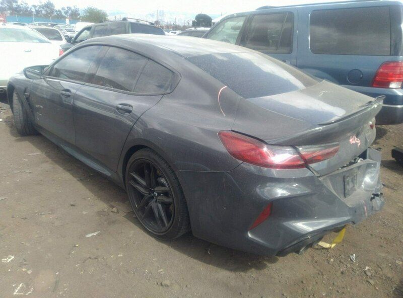 Używany BMW M8 600 KM (441 kW) 2021 Szary Coupe