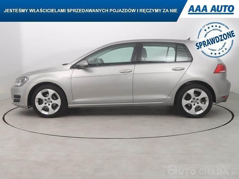 Używany VW Golf VII 2017 Srebrny