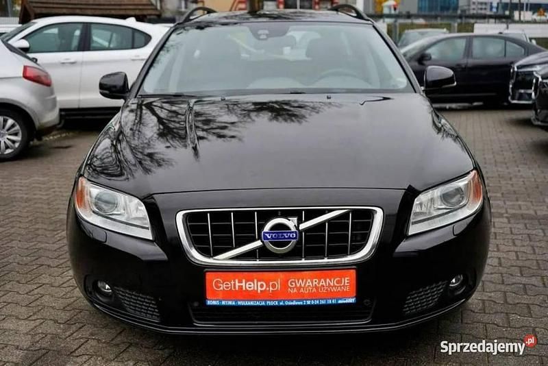 Używany Volvo V70 136 KM (100 kW) 2013 Czarny Kombi