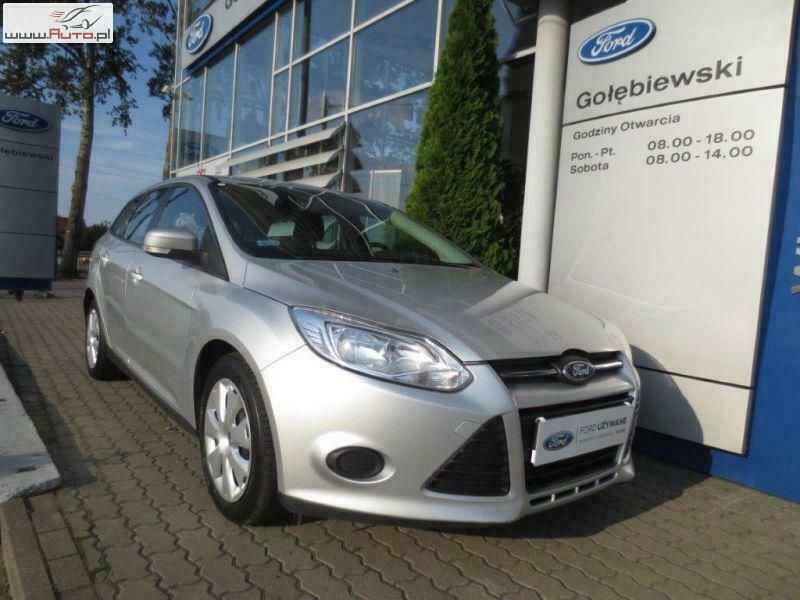 Używany Ford Focus 95 KM (69 kW) 2011 Srebrny Sedan/Limuzyna