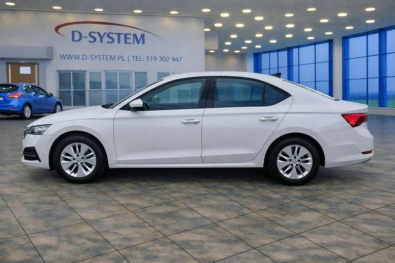 Używany Skoda Octavia 115 KM (84 kW) 2020 Biały Sedan/Limuzyna