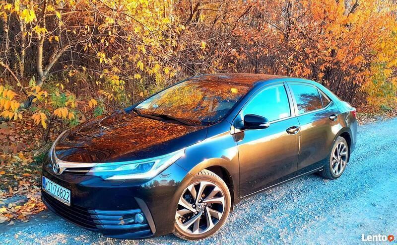 Czarny Używany 2017 Toyota Corolla Hatchback | 72 000 zł (Drogi) - Obraz 1/4