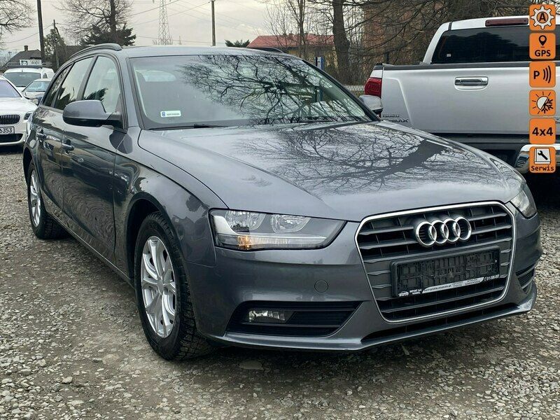 Szary (metalik, perła) Używany 2015 Audi A4 Sport Sedan/Limuzyna | 47 700 zł (Super Cena) - Obraz 1/4