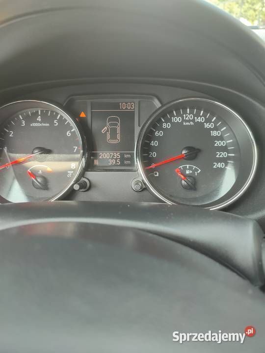 Używany Nissan Qashqai +2 2010 Srebrny SUV