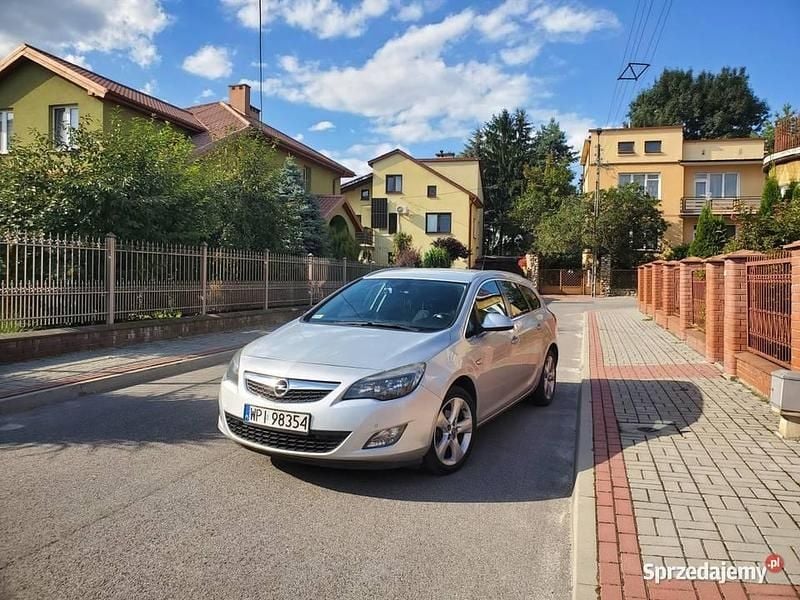 Używany 2011 Opel Astra | 14 999 zł (Uczciwa cena) - Obraz 1/4