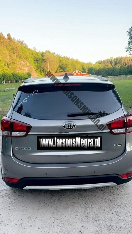 Używany Kia Carens 116 KM (85 kW) 2018 Szary Minivan