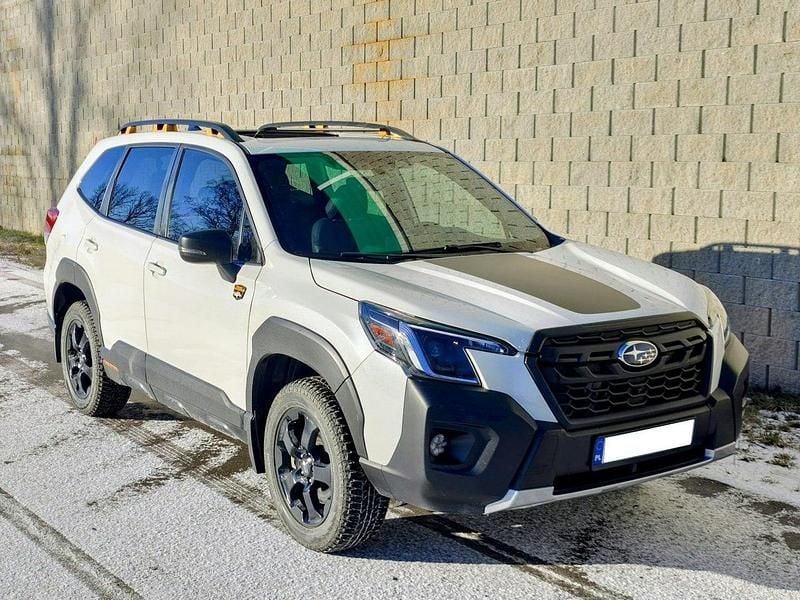 Biały (metalik) Używany 2024 Subaru Forester SUV | 139 900 zł - Obraz 1/4