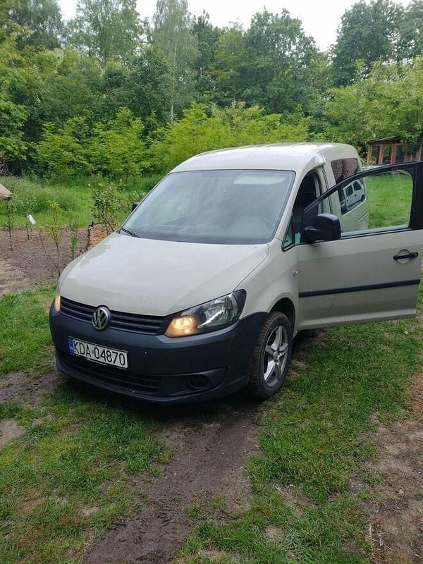 Używany VW Caddy Comfortline 140 KM (102 kW) 2013 Brązowobeżowy Minivan