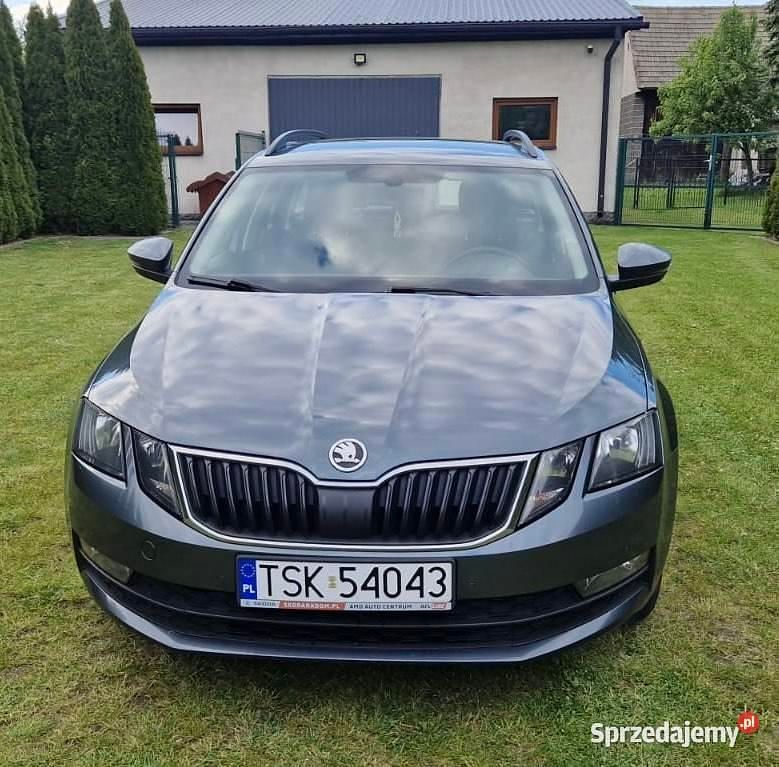 Używany Skoda Octavia 2019 Grafitowy Kombi