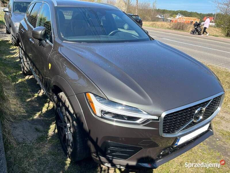 Szary Używany 2020 Volvo XC60 Inscription SUV | 126 700 zł (Uczciwa cena) - Obraz 1/4