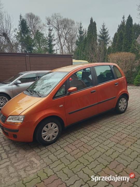 Złoty Używany 2006 Fiat Idea Dynamic Minivan | 7900 zł - Obraz 1/4