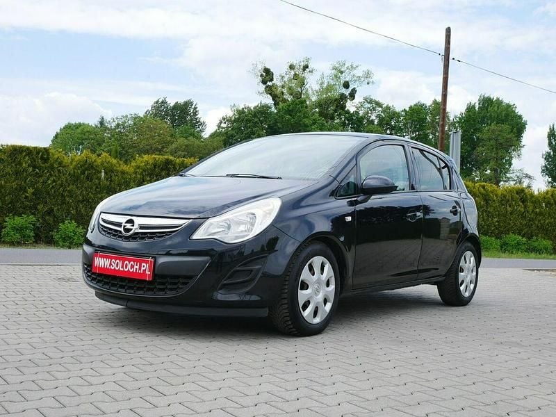 Czarny Używany 2011 Opel Corsa Hatchback | 13 900 zł (Dobra cena) - Obraz 1/4