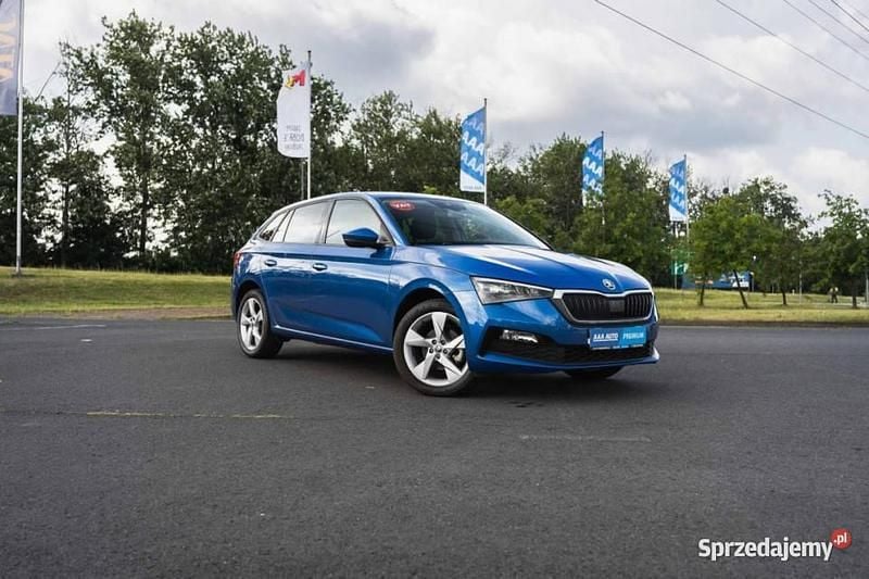 Niebieski Używany 2023 Skoda Scala Hatchback | 77 999 zł (Uczciwa cena) - Obraz 1/4