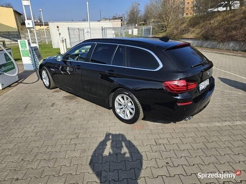 Używany BMW 525 Comfort Edition 218 KM (160 kW) 2015 Czarny Kombi