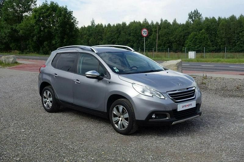 Szary (metalik) Używany 2015 Peugeot 2008 SUV | 24 900 zł (Uczciwa cena) - Obraz 1/4