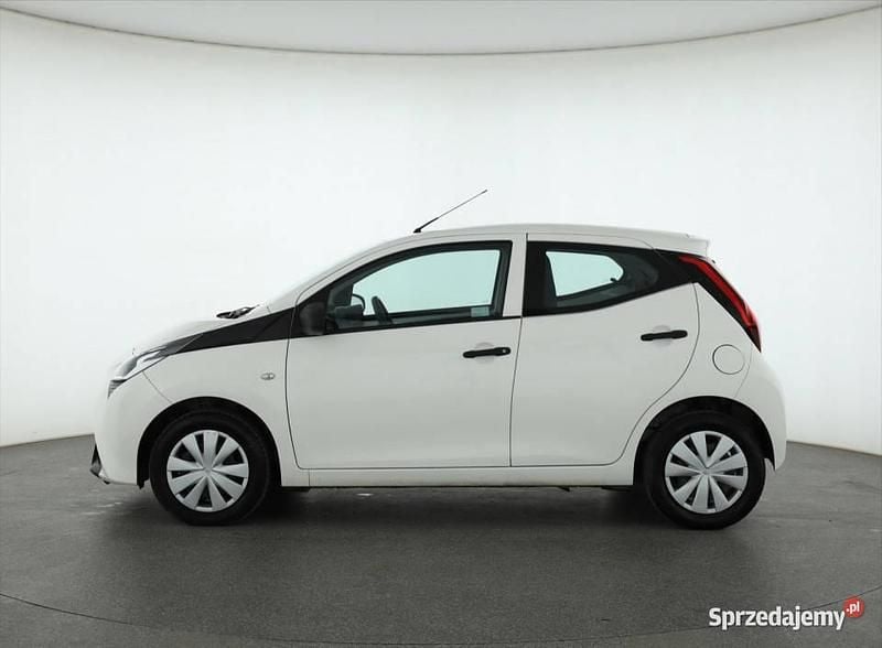 Używany Toyota Aygo 2020 Biały Hatchback