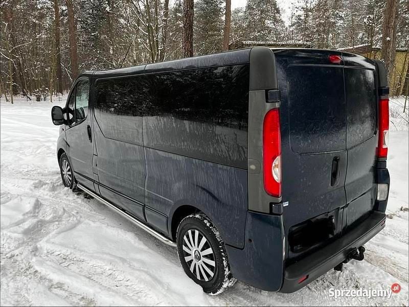 Używany Renault Trafic 2007 Granatowy Minivan
