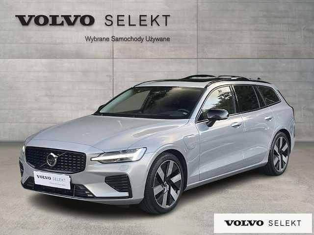 Srebrny Używany 2025 Volvo V60 Kombi | 209 900 zł - Obraz 1/3