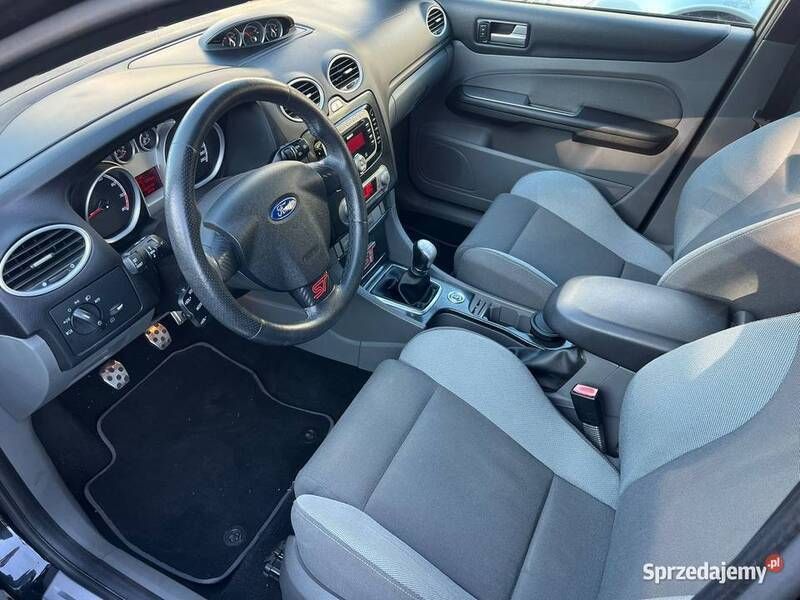 Używany Ford Focus ST 2011 Czarny Hatchback