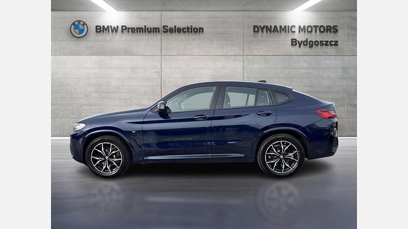 Używany BMW X4 Shadowline 245 KM (180 kW) 2024 Niebieski tanzanite bmw individual metalizowany SUV