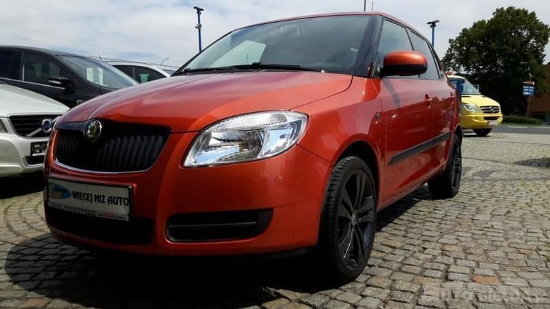 Używany Skoda Fabia 2008 Pomarańczowy metalik Hatchback