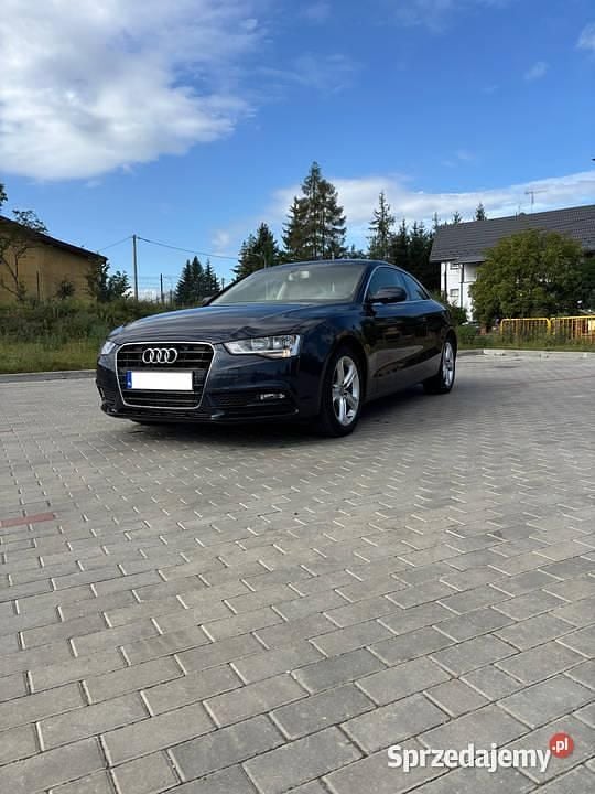 Granatowy Używany 2014 Audi A5 Coupe | 55 000 zł (Uczciwa cena) - Obraz 1/4