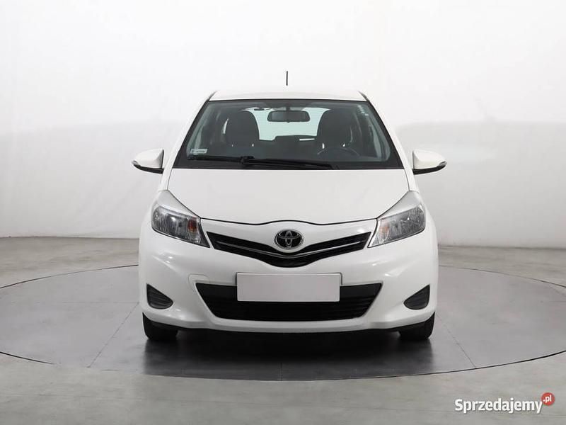 Biały Używany 2012 Toyota Yaris Hatchback | 24 999 zł (Uczciwa cena) - Obraz 1/4