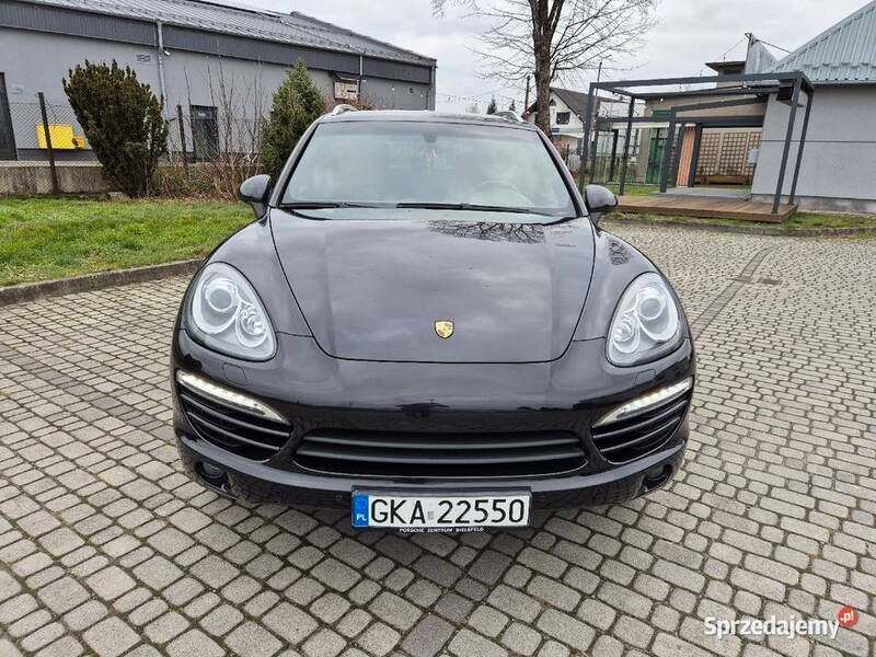 Czarny Używany 2011 Porsche Cayenne SUV | 99 000 zł - Obraz 1/4