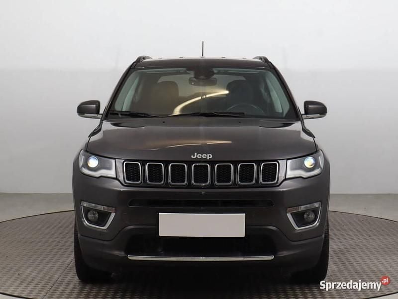 Używany Jeep Compass 2018 Szary SUV