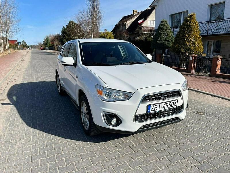 Używany Mitsubishi ASX 150 KM (110 kW) 2012 Biały SUV