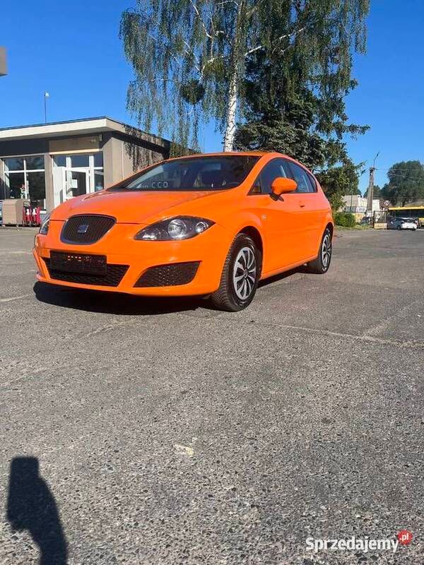 Pomarańczowy Używany 2009 Seat Leon Hatchback | 12 900 zł (Dobra cena) - Obraz 1/4