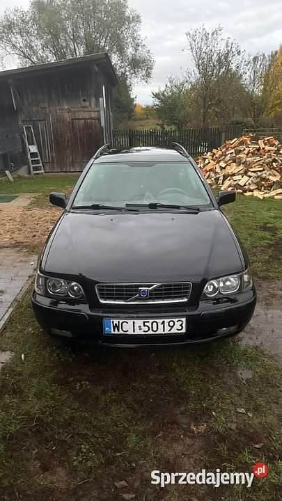 Używany 2004 Volvo V40 | 3300 zł - Obraz 1/4