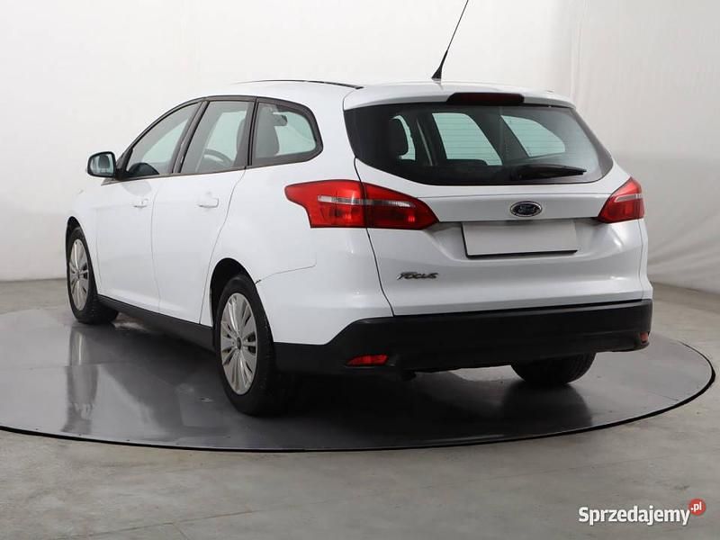 Używany Ford Focus 2017 Biały Kombi