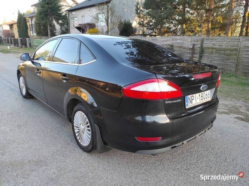 Używany Ford Mondeo 2007 Czarny Hatchback
