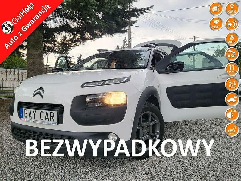 Biały Używany 2015 Citroën C4 Cactus Hatchback | 29 900 zł (Uczciwa cena) - Obraz 1/4