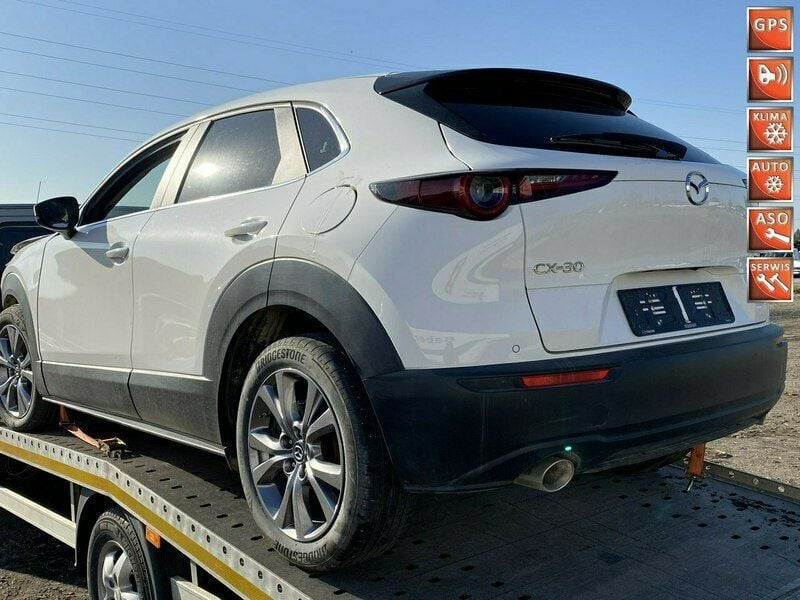 Biały Używany 2020 Mazda CX-30 SUV | 47 700 zł - Obraz 1/4