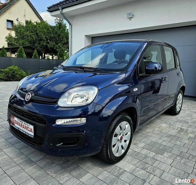 Granatowy Używany 2018 Fiat Panda Hatchback | 36 990 zł - Obraz 1/4