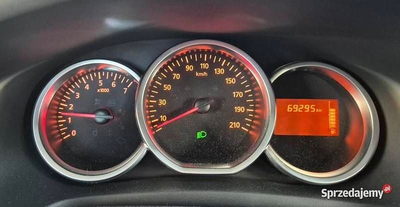 Używany Dacia Logan MCV 2018 Srebrny Kombi